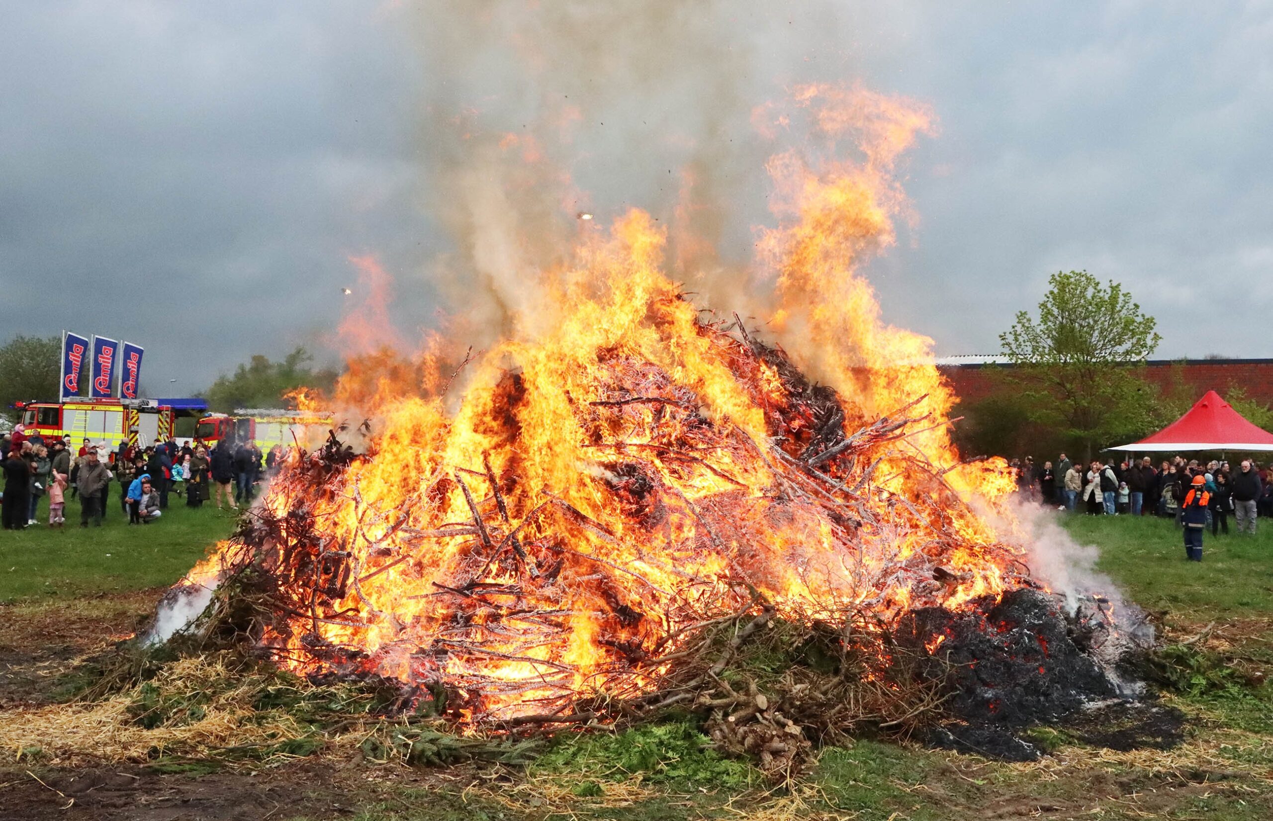 Osterfeuer 2025